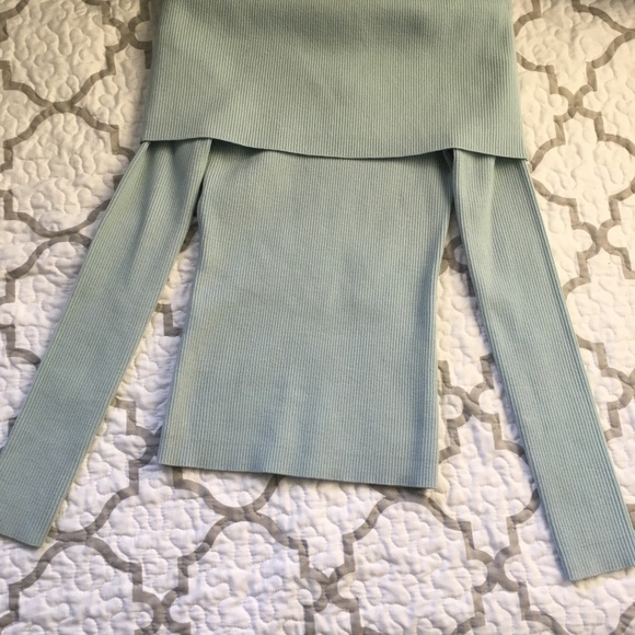 Sweater - Picture 2 of 3